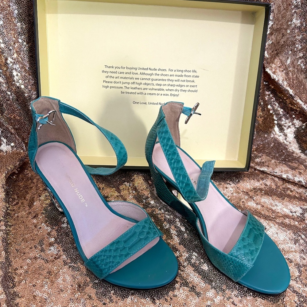 United Nude Leather Bella Bella Cut Out Wedge Heels Size 6.5/7